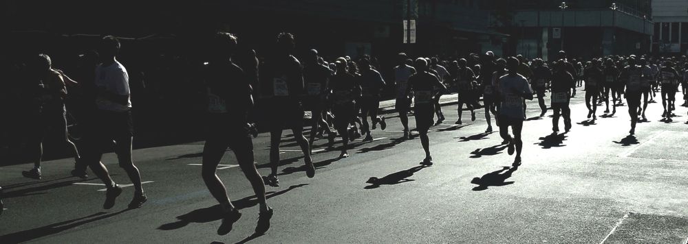 Train het hardlopen voor een marathon.